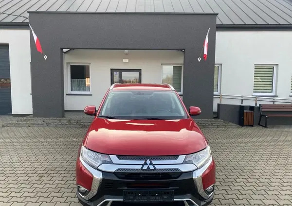 mitsubishi outlander Mitsubishi Outlander cena 72900 przebieg: 50000, rok produkcji 2016 z Kazimierz Dolny